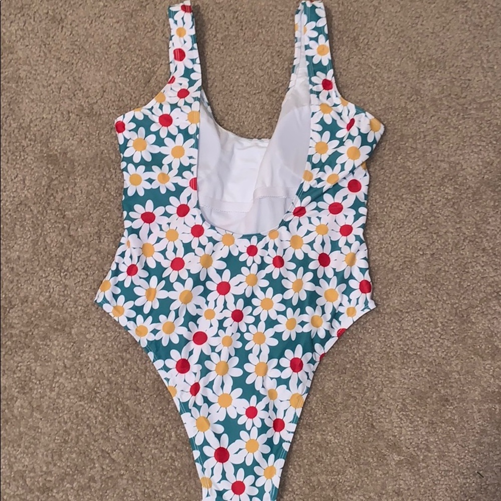 π³π¬π¦π¦ππ‘π SWIMSUITπ‘π π¦π¦π¦π - Picture 6 of 7